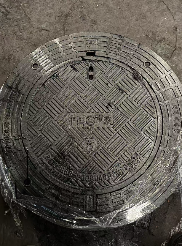 茅箭球墨铸铁防沉降井盖展示